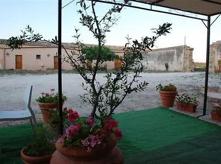 Bed & Breakfast Baglio Maragani